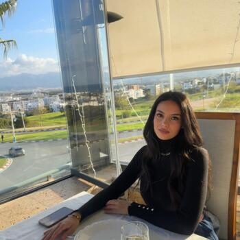 Babysitter in Tanger: Zahra