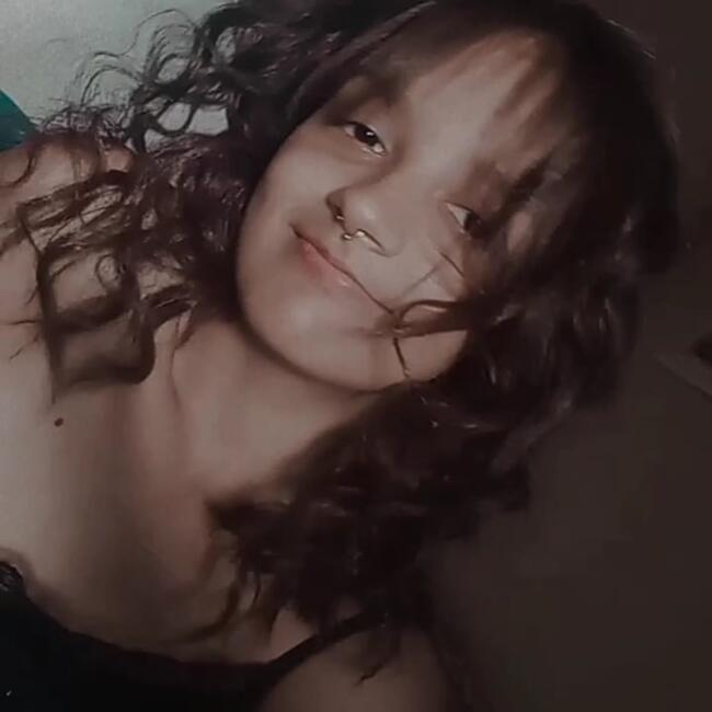 Babysitter in Ribeirão das Neves: Ana