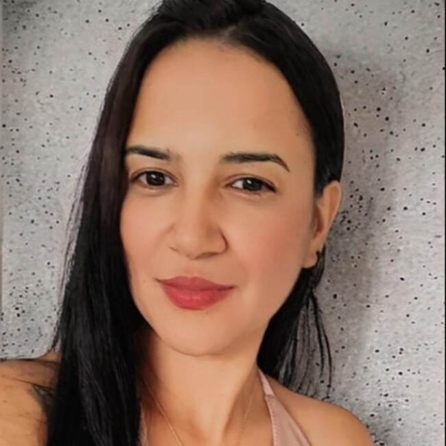 Babysitter in Belo Horizonte: Cristiane