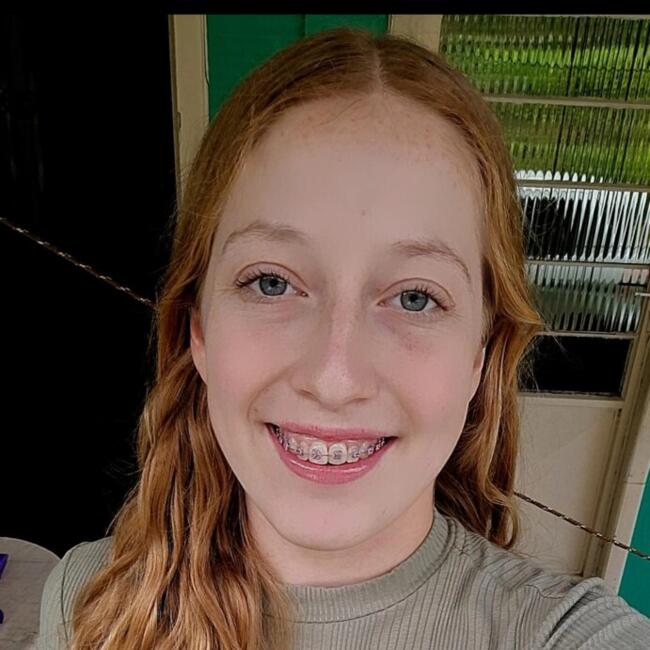 Babá em Guarapuava: Danieli