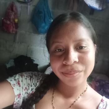 Babysitter in Vista Hermosa: Cecilia
