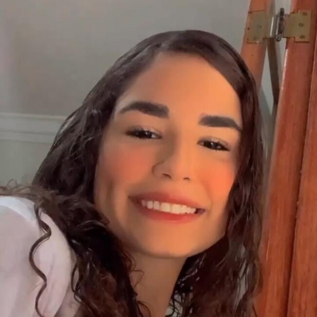 Babysitter in Juiz de Fora: Yasmim