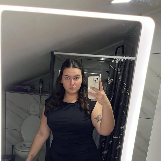 Babysitter in Cven: Michelle