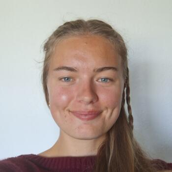Babysitter in Chambéry: Doriane
