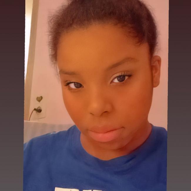 Baby-sitter in Charleroi: Fatima