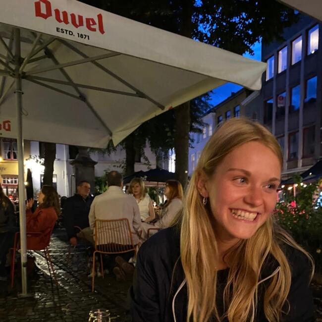 Babysitter in Oudenaarde: Alice