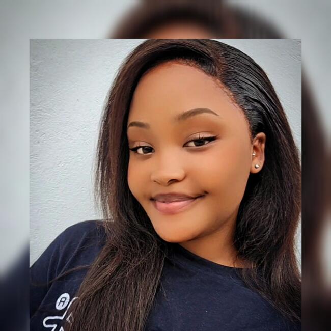 Babysitter in Rzeszów: Naomi