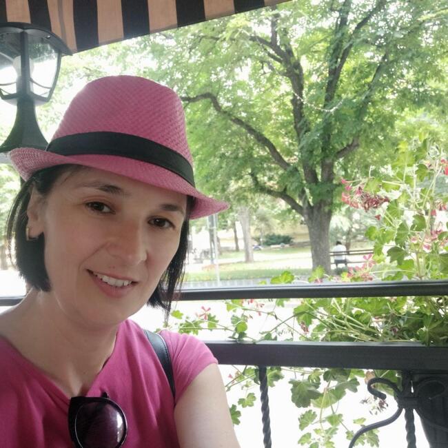Babysitter in Vinča: Milena