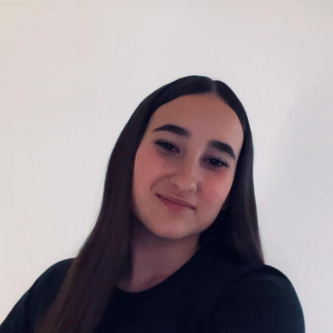 Canguro en La Zubia: Lucia