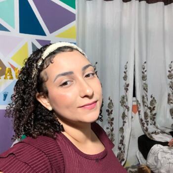 Babysitter in Jacareí: Laura