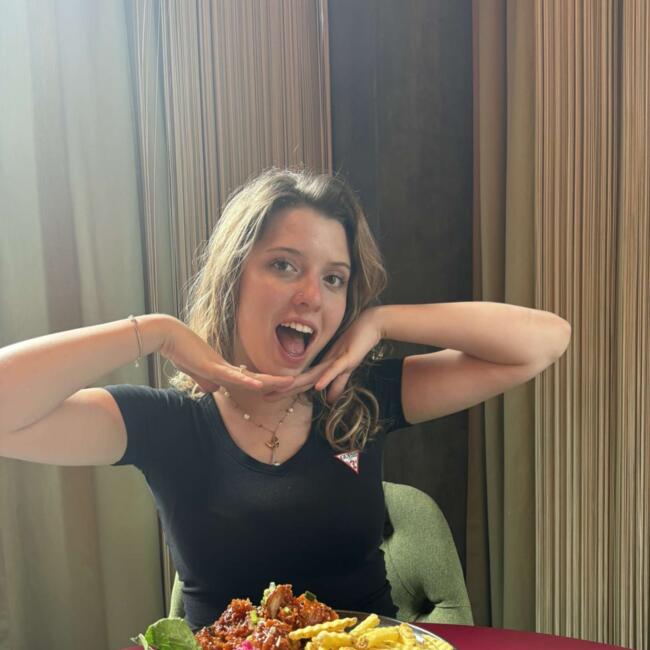 Babysitter in Männedorf: Sarah