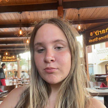 Babysitter in Brugge: Georgina