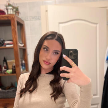 Babysitter in Vanzago: Evelyn