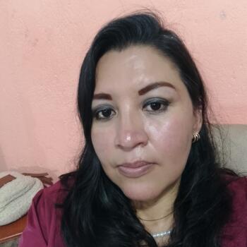 Babysitter in Quito: Isabel
