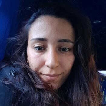 Babysitter in Tétouan: Abir