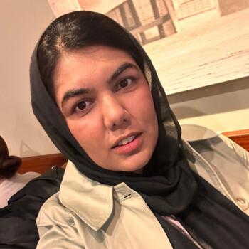 Babysitting job in Addlestone: babysitting job Sadaf