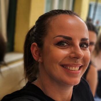 Babysitter in Graz: Carina