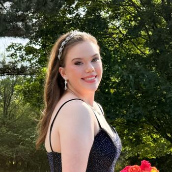 Babysitter in Russellville (Arkansas): Madelyn