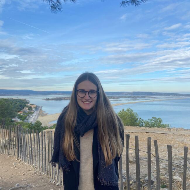 Babysitter in Mazamet: Amelie