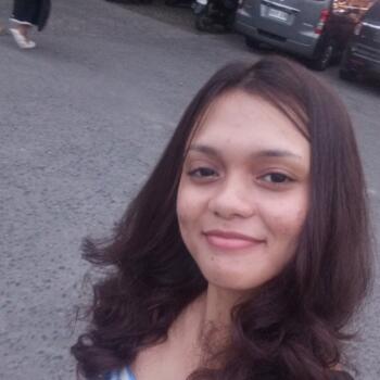 Babysitter in Cebu City: Abelle