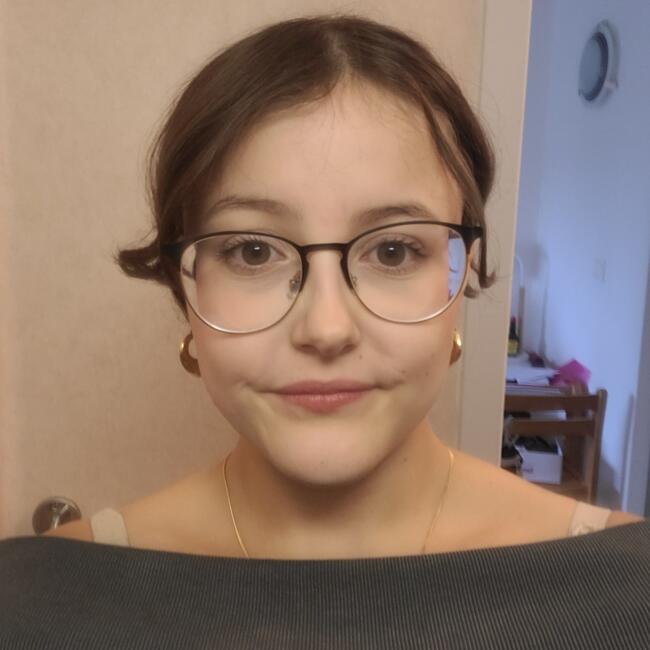 Babysitter in Besançon: Océane