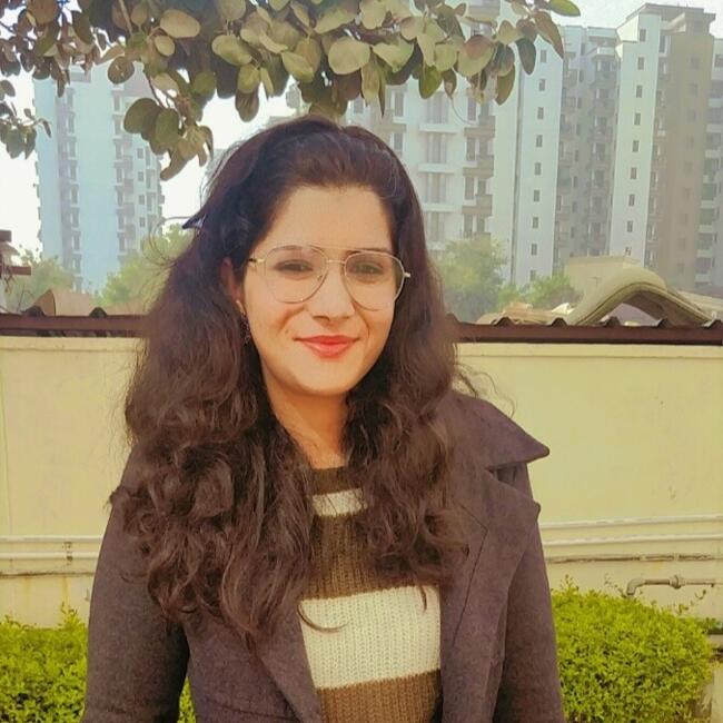 Babysitting job in Gurugram: Alka