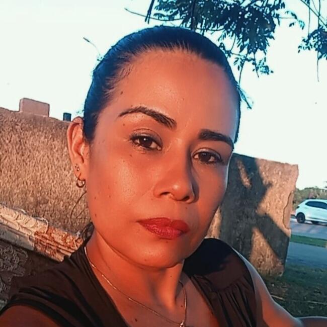 Babysitter in Porto Velho: Edina