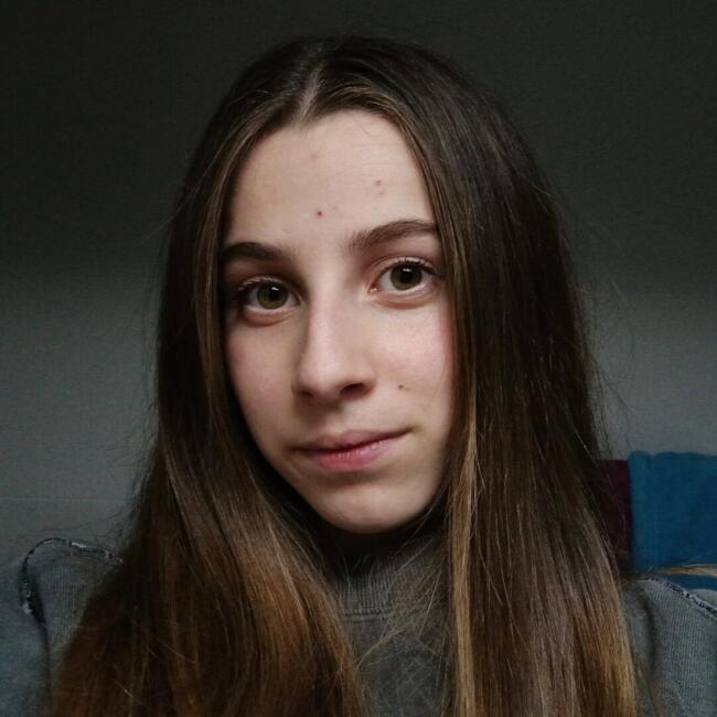 Babysitter in Bron: Emilie