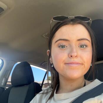 Babysitter in Ballarat: Scarlett