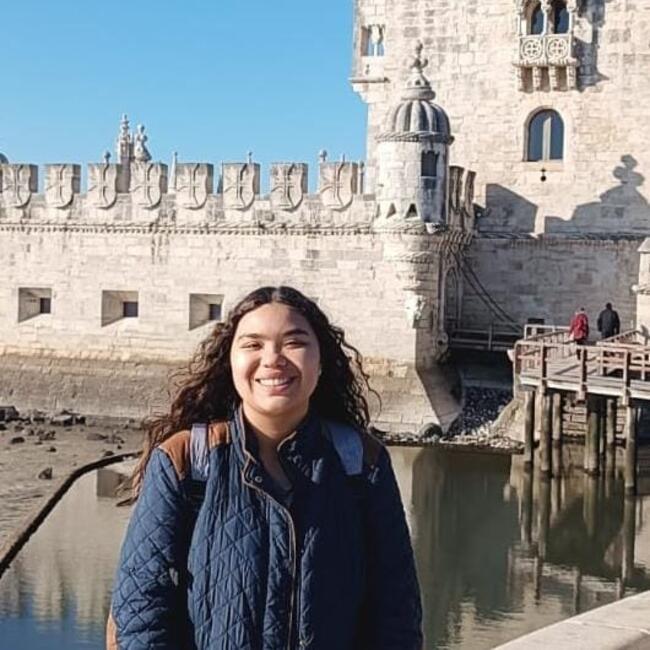 Babysitter em Arrentela: Nathália