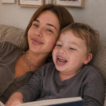 Babysitter in Jerusalem: שרית