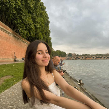 Babysitter in Anderlecht: Karima