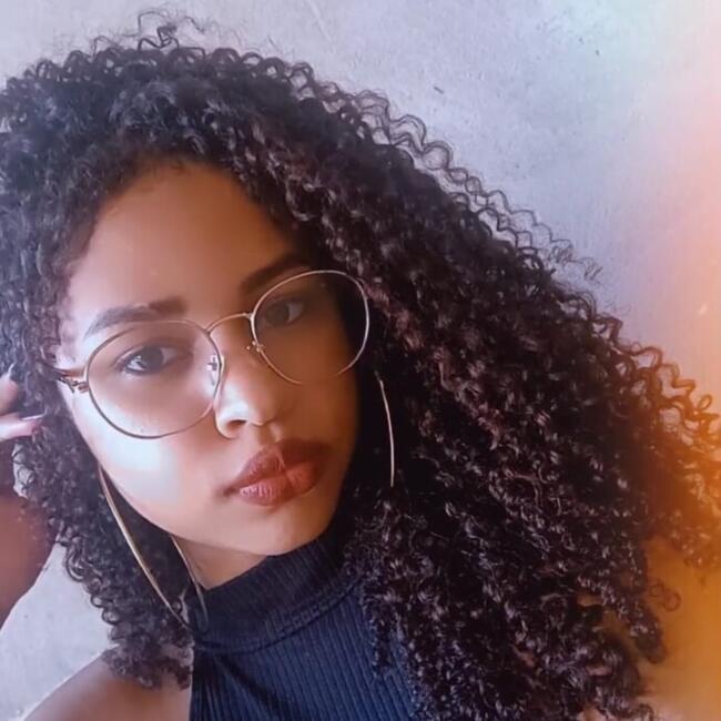 Babysitter in Saint-Gilles: Ayllana