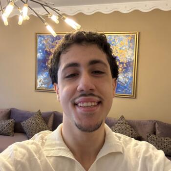 Babysitter in Casablanca: Adam