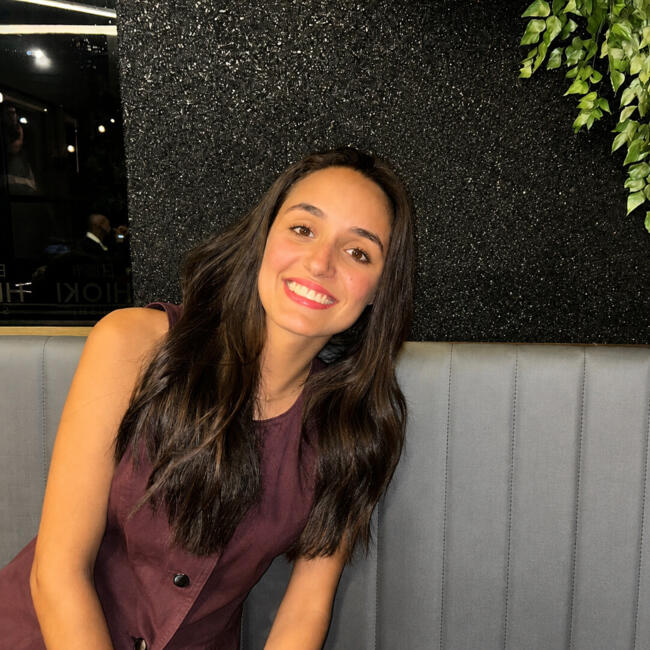 Babysitter in Mogi das Cruzes: Julia
