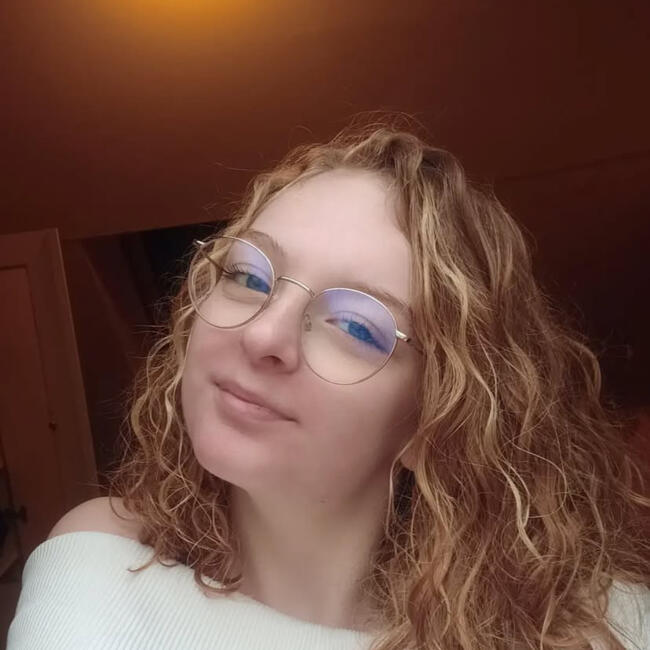 Babysitter in Amiens: Lucie