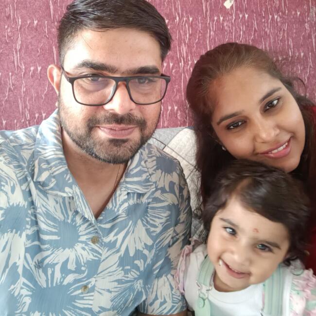 नोएडा में बेबीसिटिंग की नौकरी: Rahul