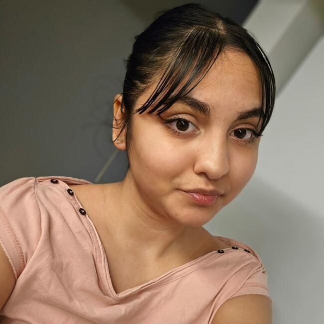 Babysitter in Iași: Bianca