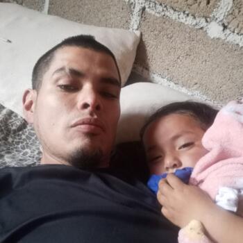 Babysitting job in Temascalcingo: Jesus