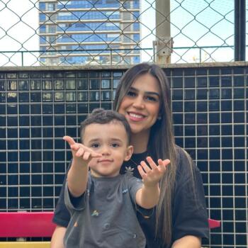 Emprego de babá em Maringá: emprego de babá Lorena