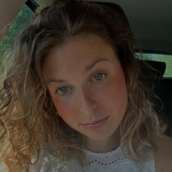 Babysitter in Charleville-Mézières: Florine