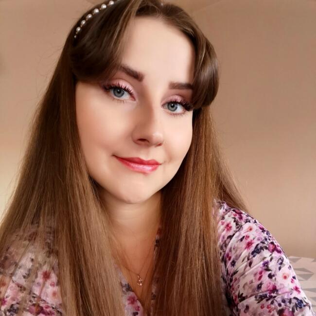 Opiekunka do dziecka w Tomaszów Mazowiecki: Paulina