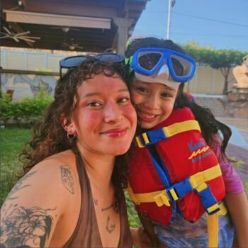 Trabajo para niñera en San Lucas Sacatepéquez: trabajo de niñera María José