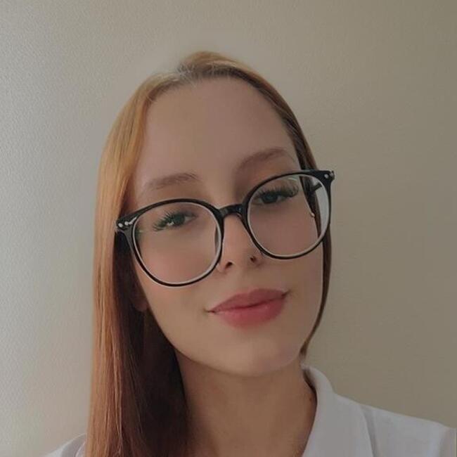 Babá em Brasília: Letícia