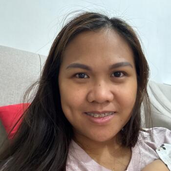 Babysitting job in Riyadh: babysitting job Bernadeth