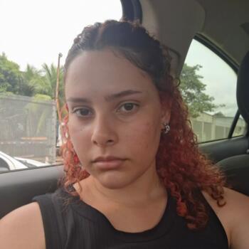 Babysitter in Pacatuba: Eduarda