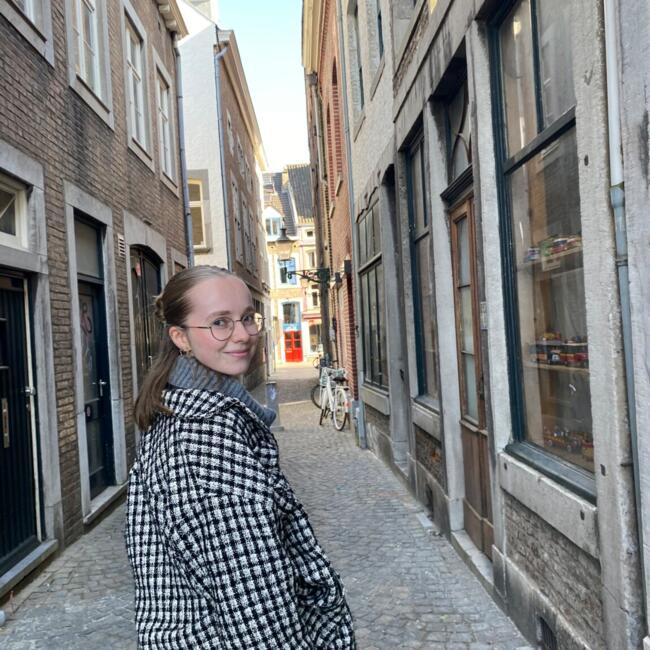 Babysitter in Theux: Joanie