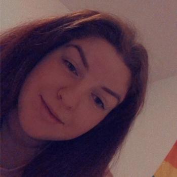 Babysitter in Heiligenroth: Julia