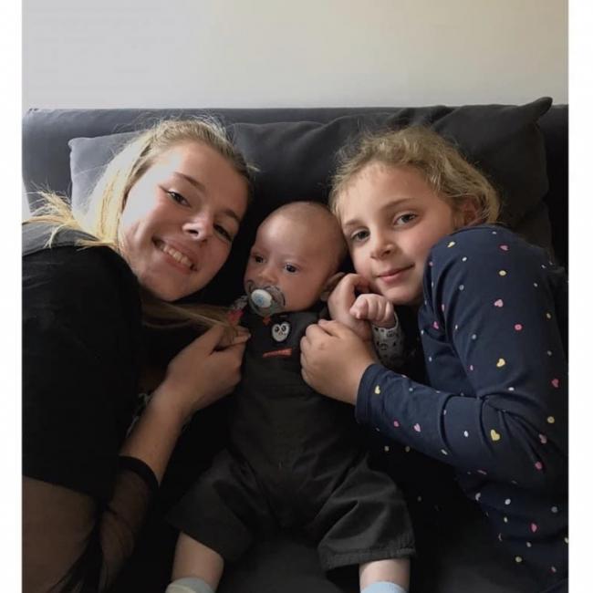 Babysitter in Mons: Shaïna