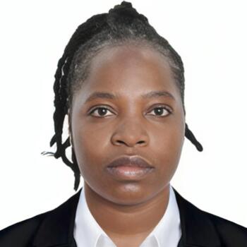 جليسة أطفال في دبي: Concilia